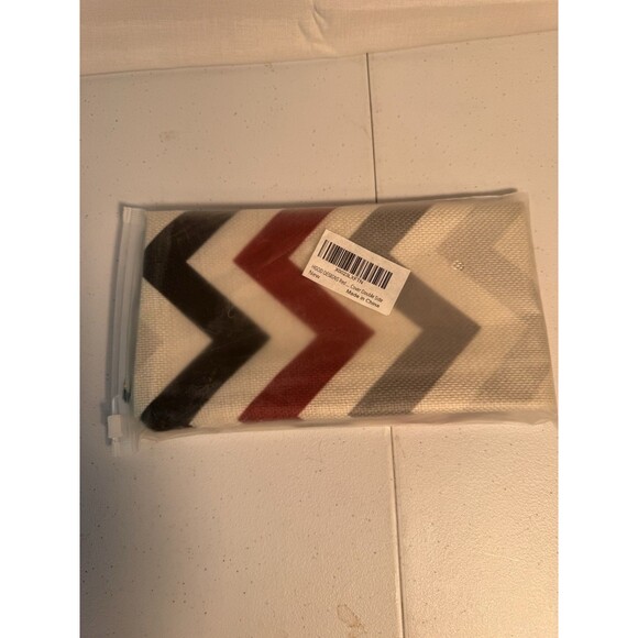 HGOD Designs Chevron Zigzag Throw Pillow Cover Grey White Red 17x17 - Picture 7 of 7